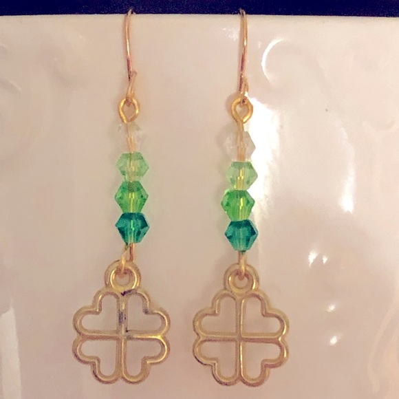 New Shamrock Clover Sparkling Glass Crystal Handmade St Paddy’s Day Earrings - Picture 2 of 8